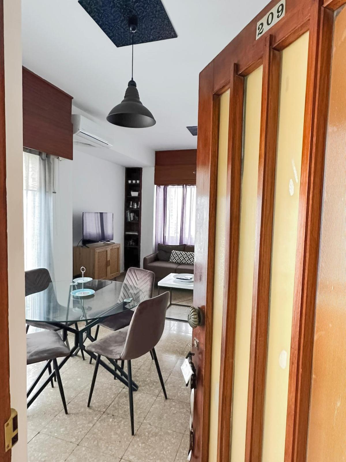 Comfortable Engomi Apartment Λευκωσία Εξωτερικό φωτογραφία